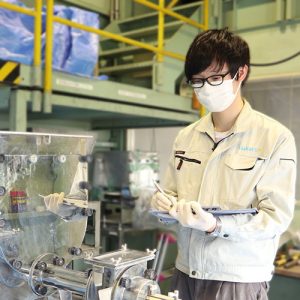 梅田諭志