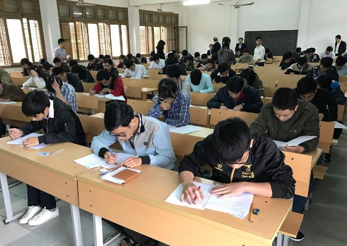 ベトナムでの社員採用とグローバル化の始動